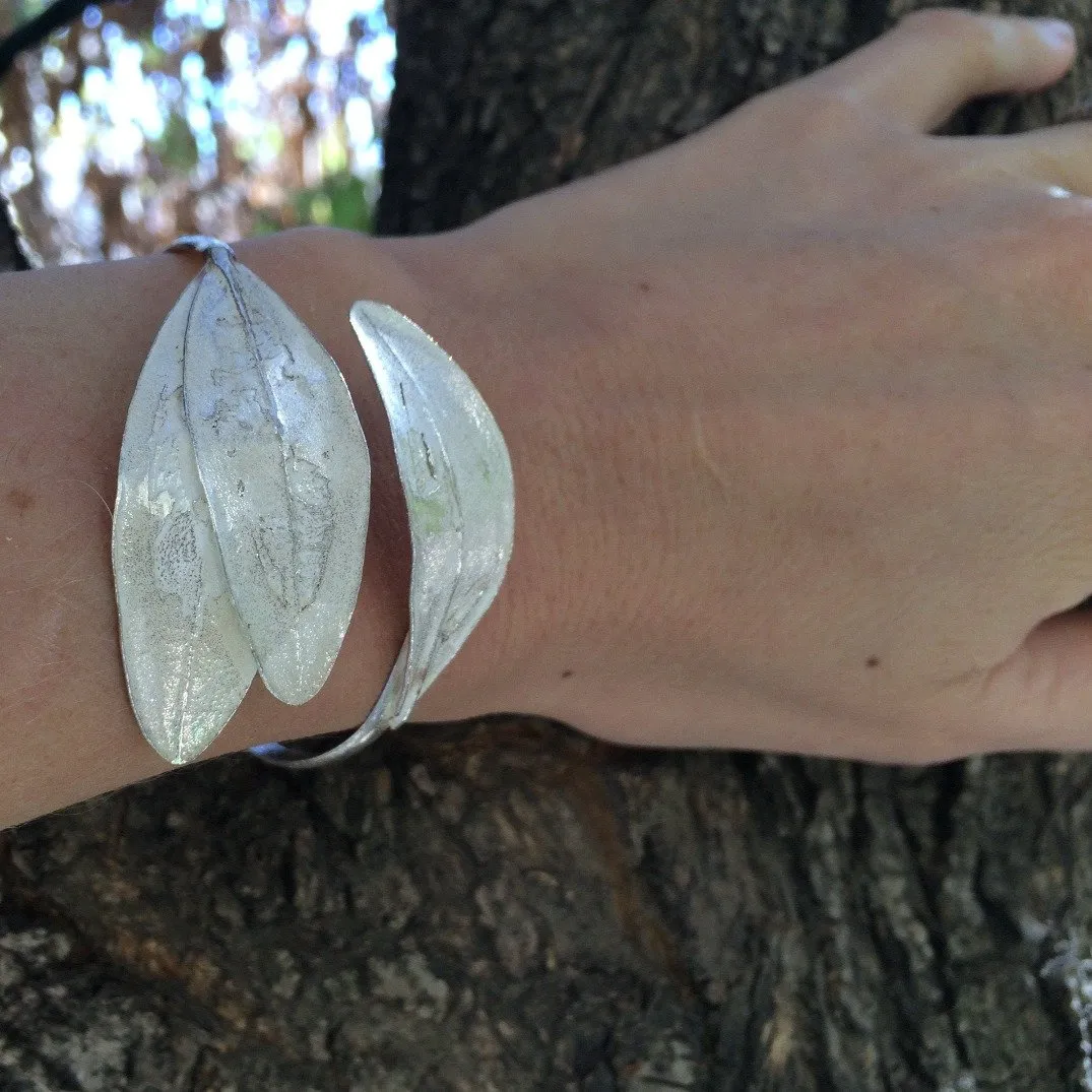 3 Olive Leaves Sterling Silver Snake Bracelet