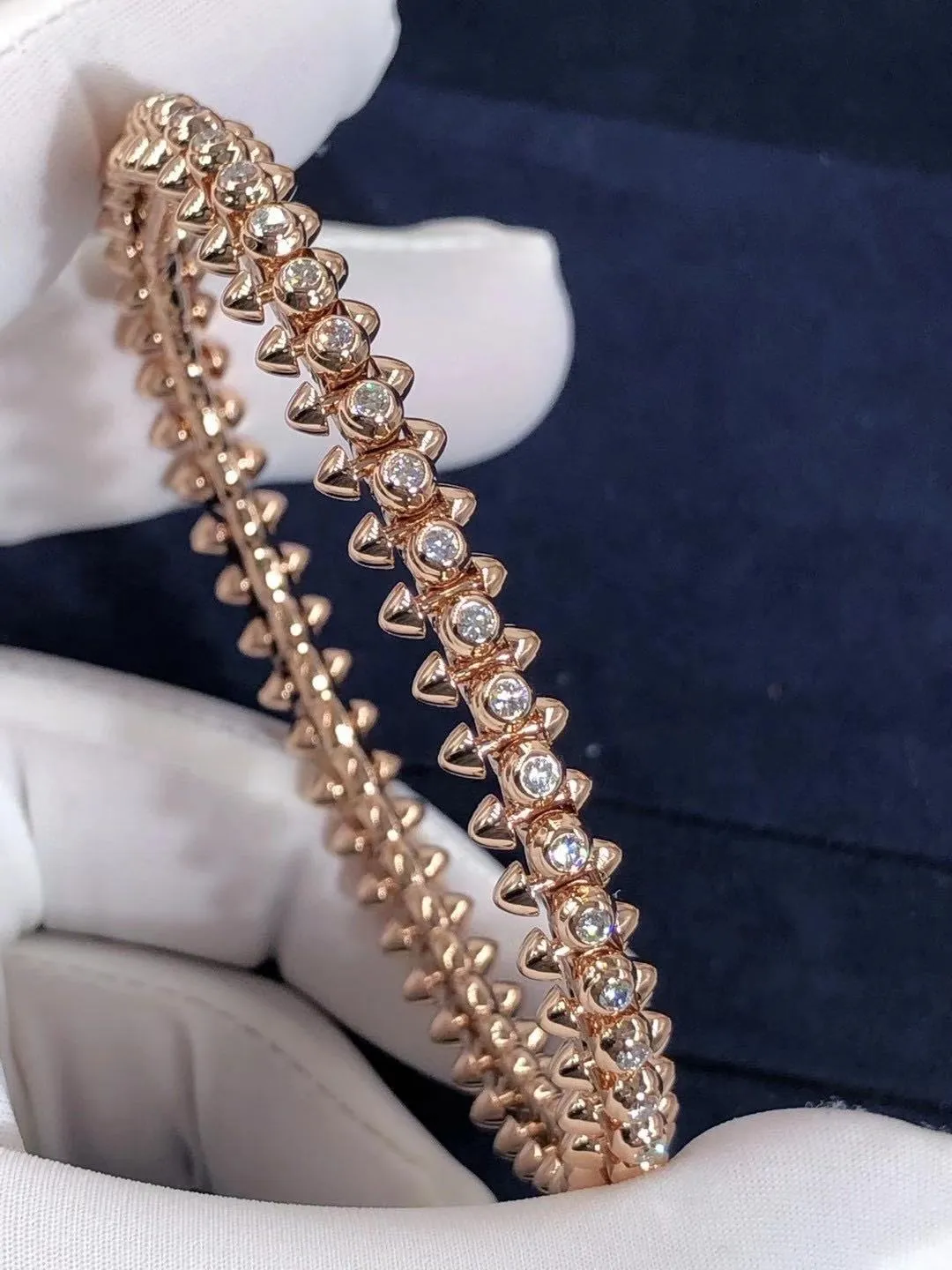3.5CT Clash Diamond Bangle 18K Gold