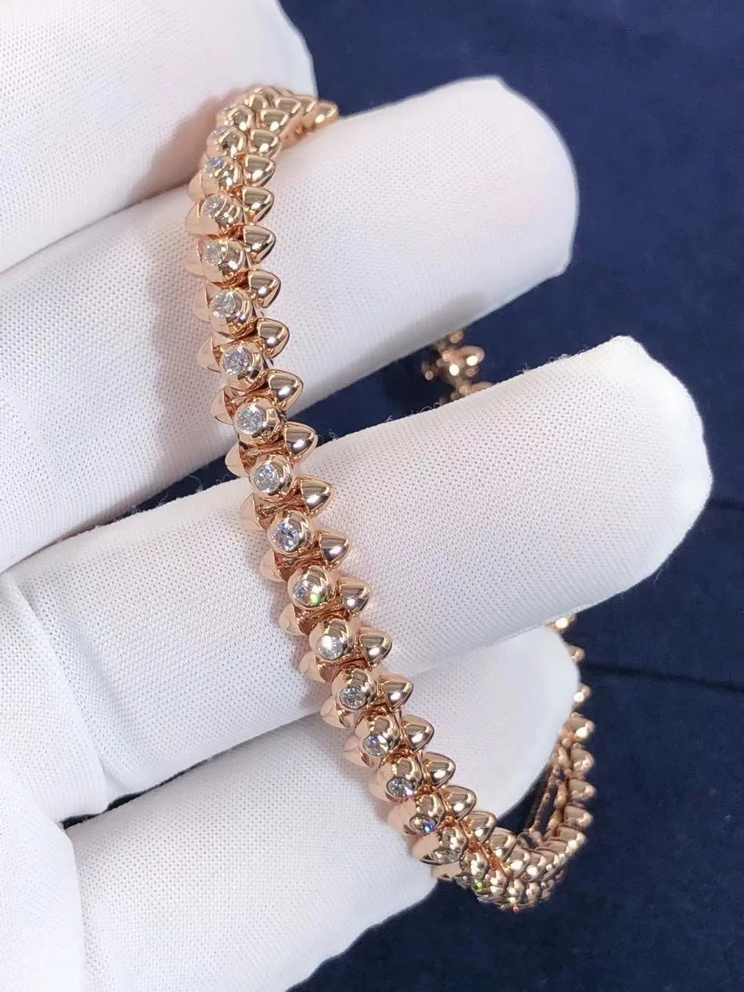 3.5CT Clash Diamond Bangle 18K Gold