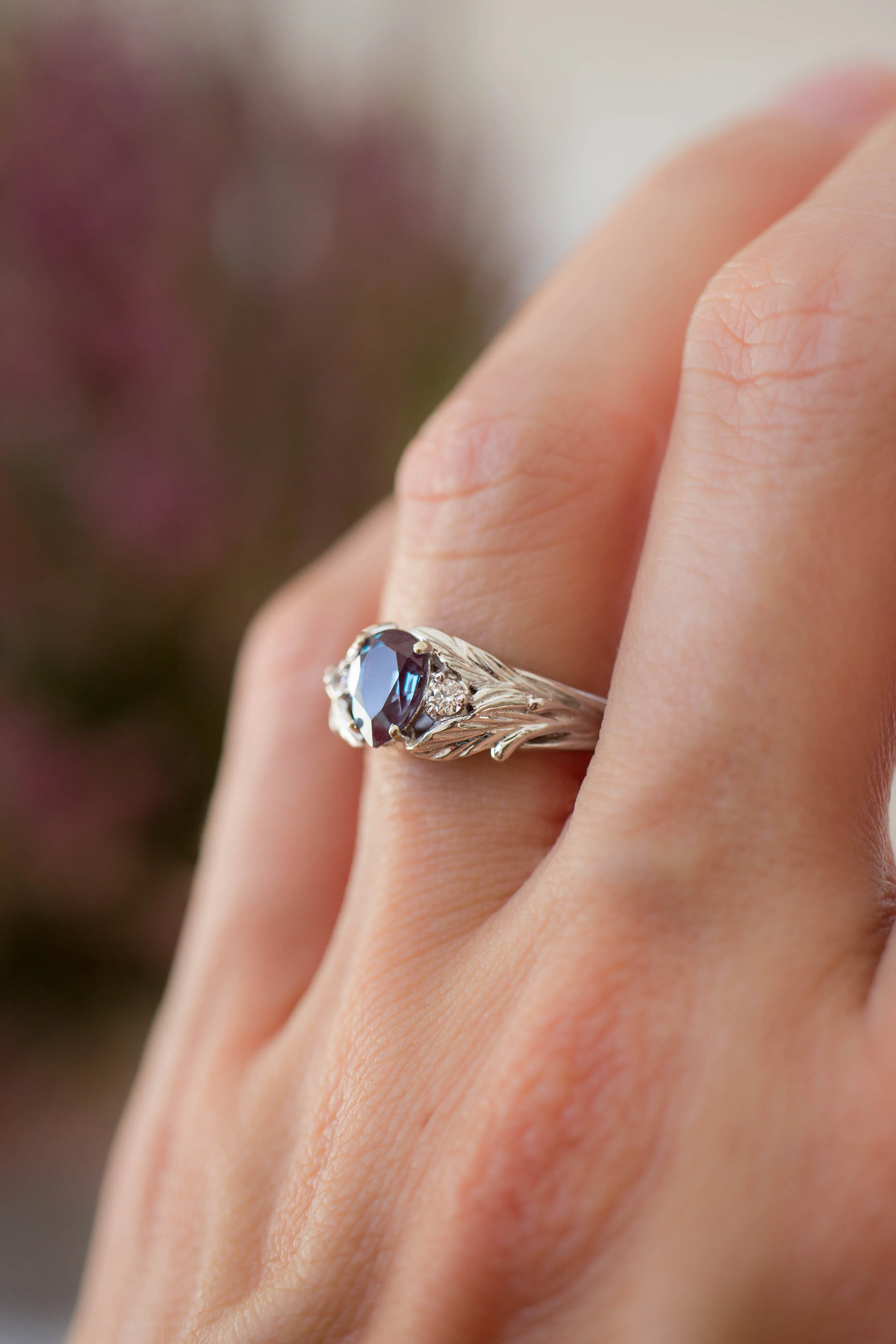 Bridal ring set with alexandrite and diamonds / Wisteria