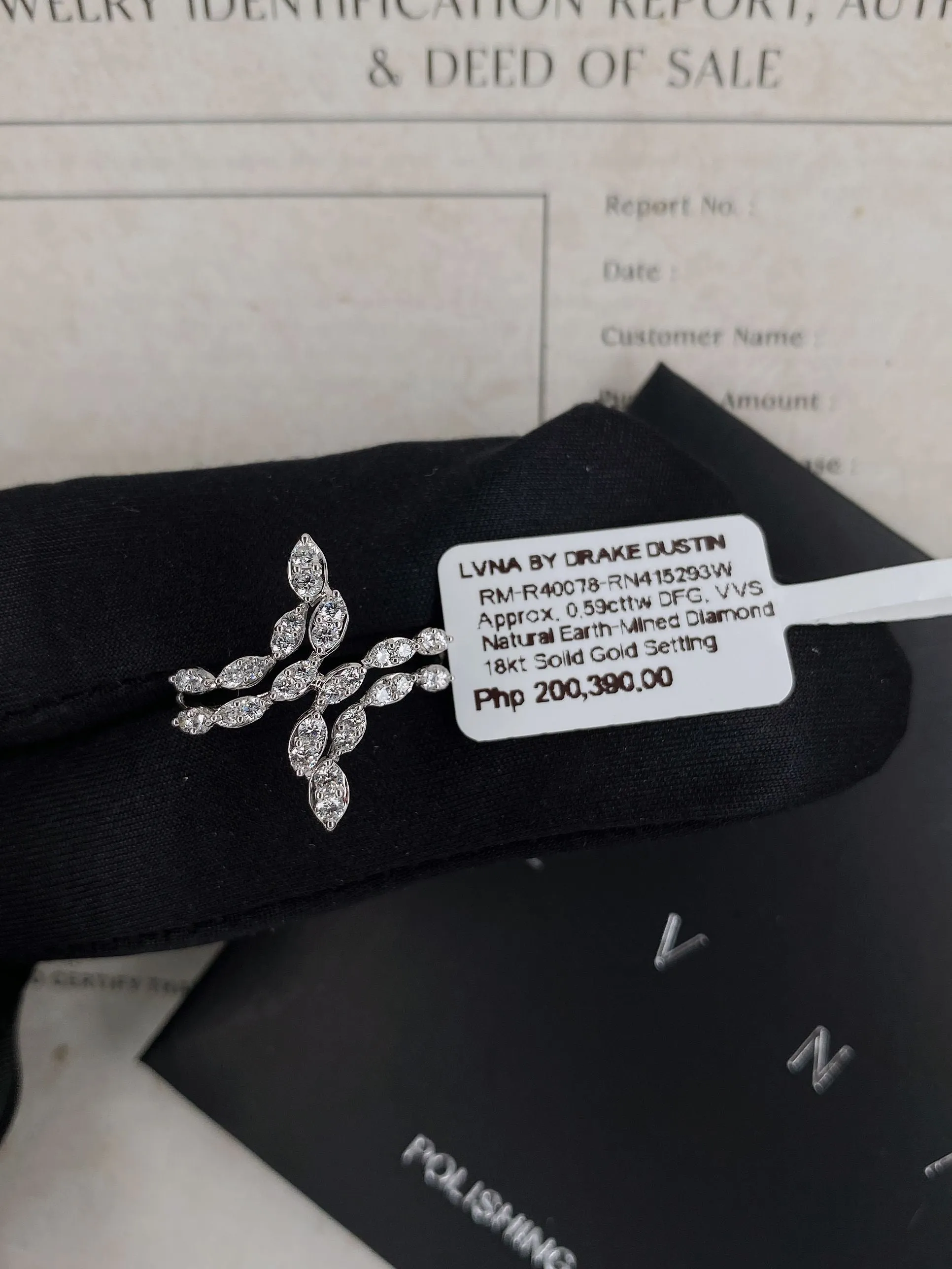 #LVNA2024 | Cluster Marquise Statement Diamond Ring 18kt