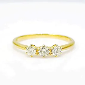 #LVNA2024 | Golden Triple Round Promise Diamond Ring 18kt