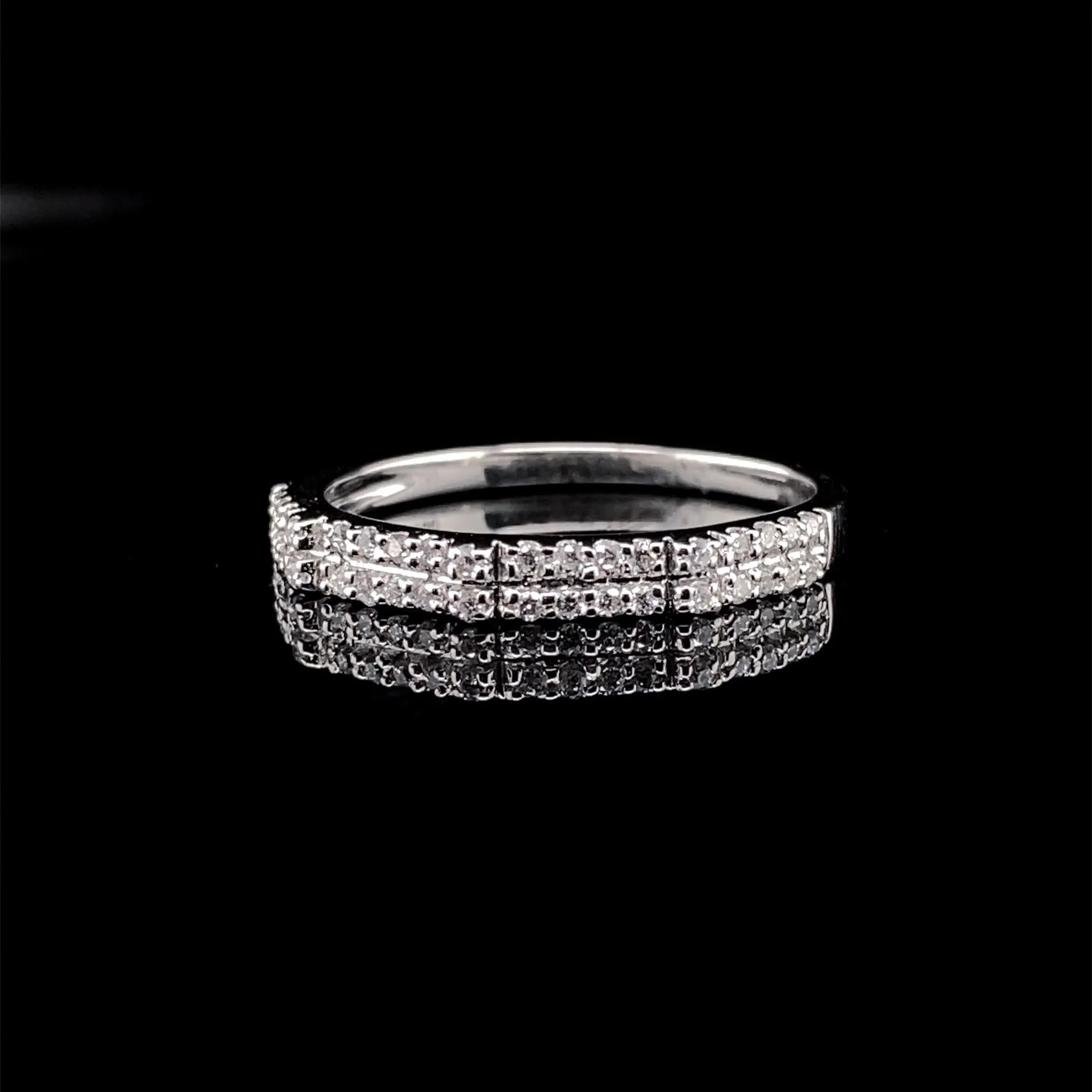 #LVNA2024 | Half Eternity Diamond Ring 18kt