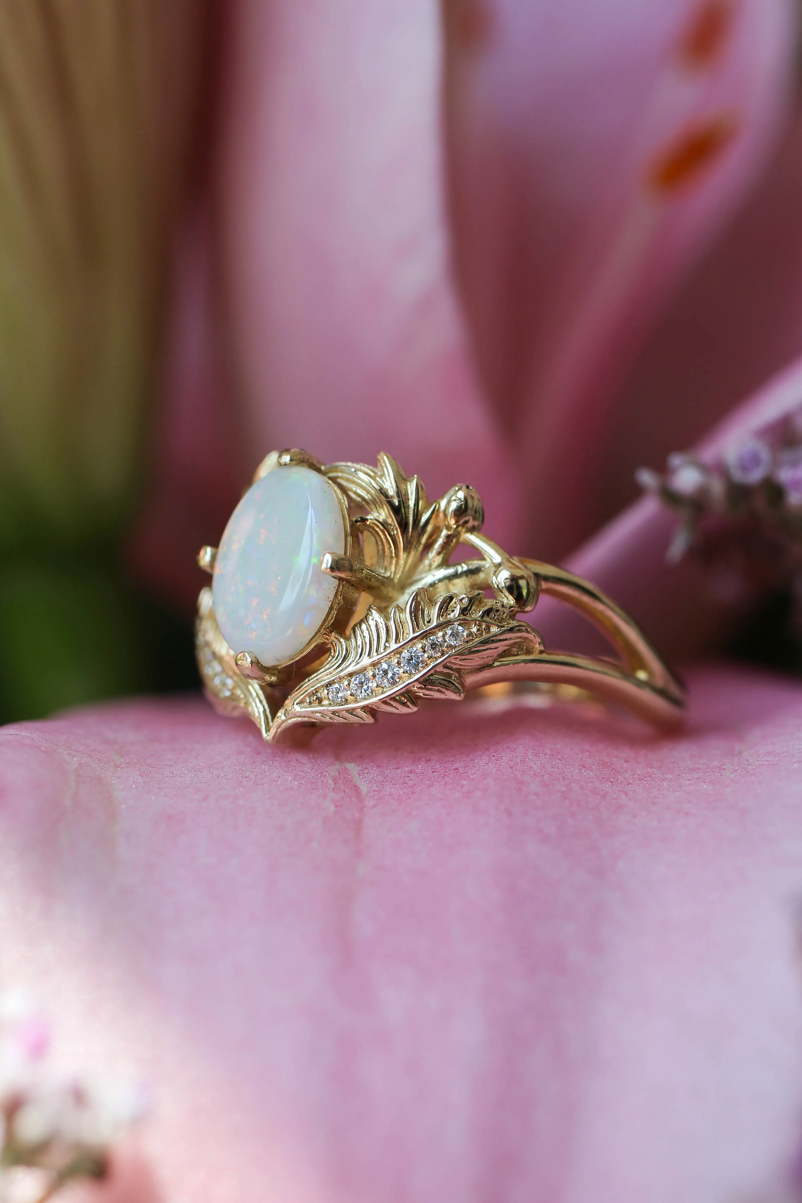 Opal and diamonds engagement ring / Adonis