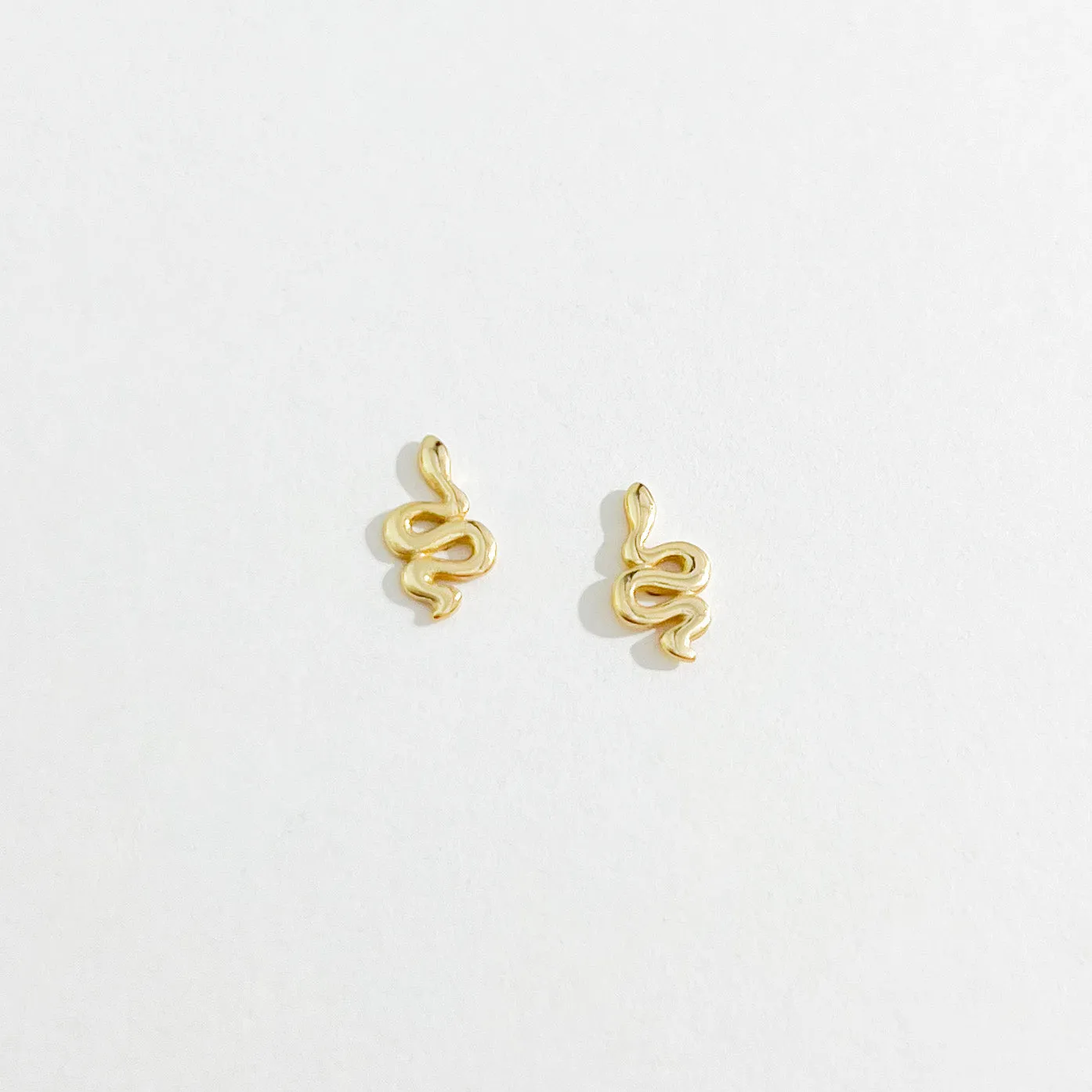 Snake Studs in Gold