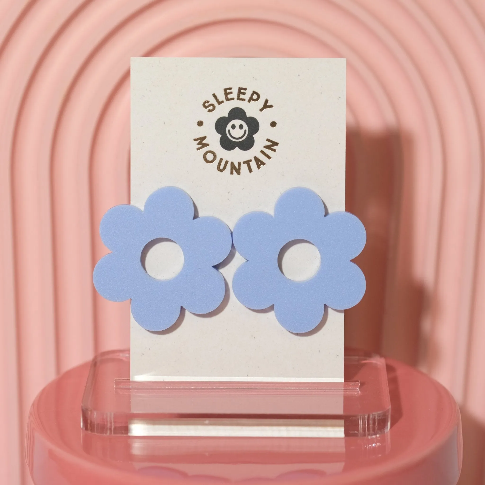 Statement daisy big stud earrings in periwinkle blue