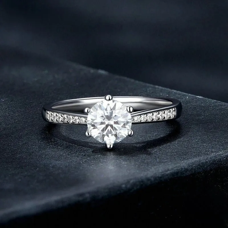 Sterling Silver Zircon Round Moissanite Diamond Ring For Women