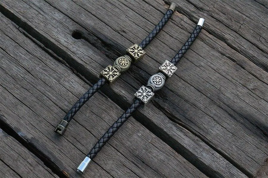 Vegvisir Leather Charm Bracelet