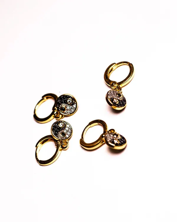 Yin Yang Charm